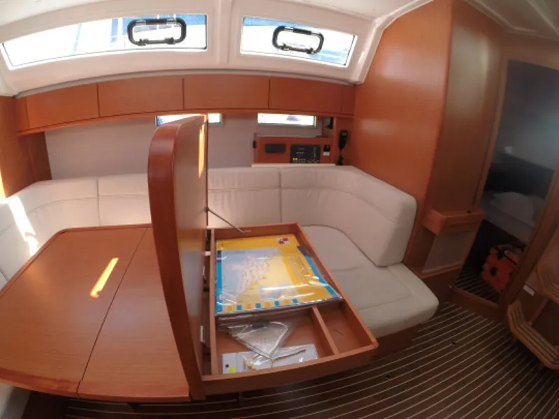 Bavaria Cruiser 46 Dafne — фотография яхты 4