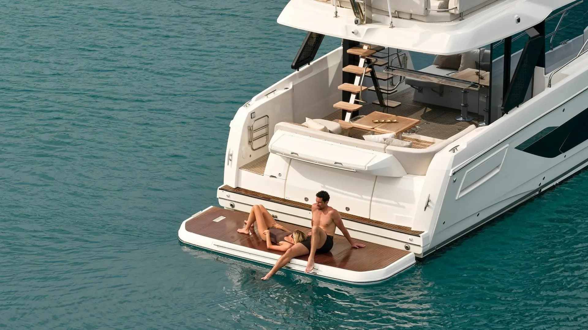 Prestige F4.3 Mr. 77 — foto dello yacht n. 4