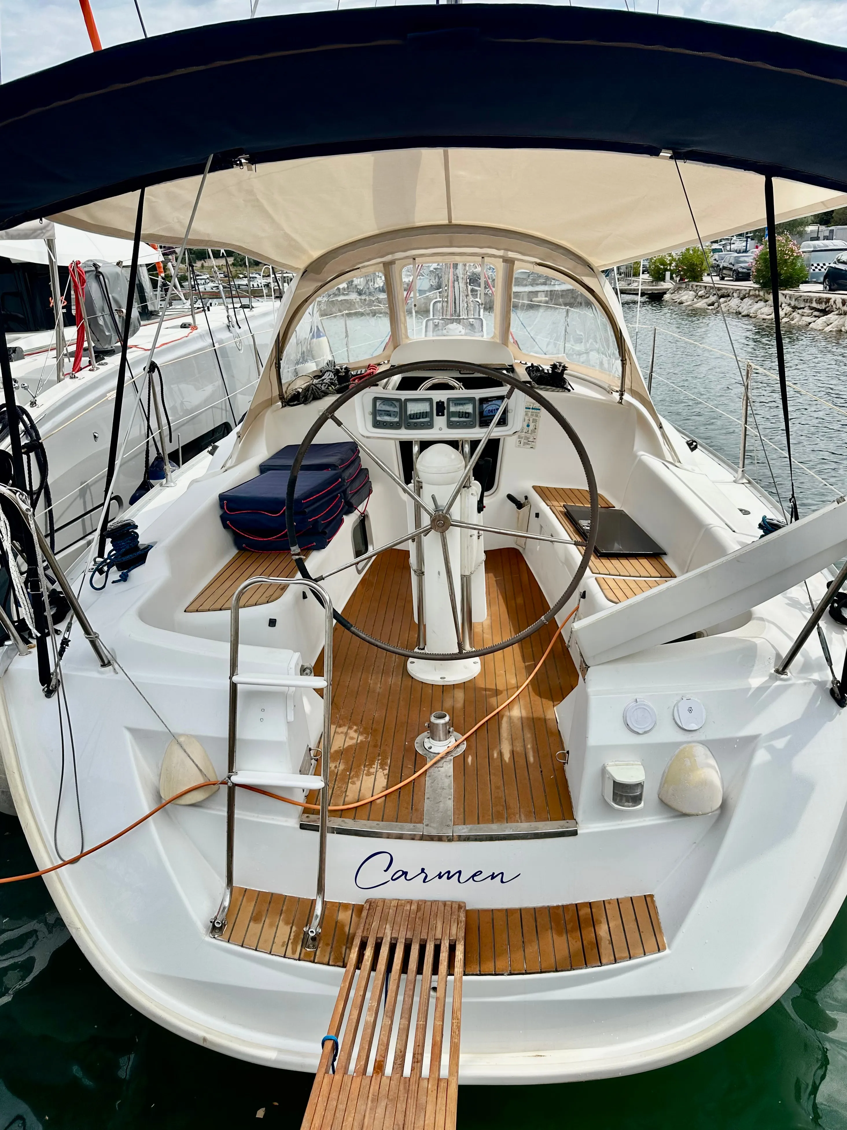 Sun Odyssey 32i Carmen — jahtikuva 4