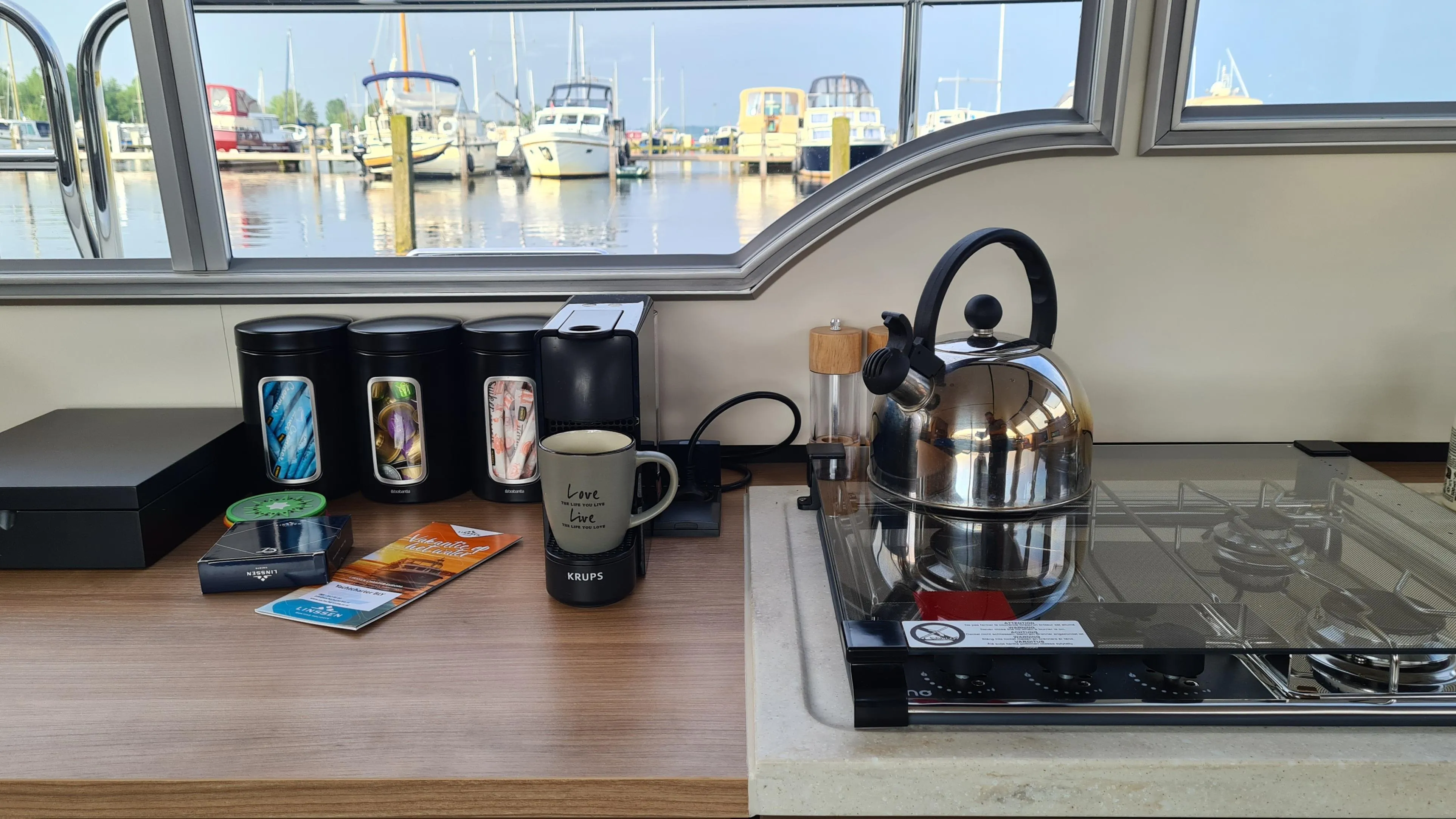 Linssen Grand Sturdy 35.0 AC Idefix — фотография яхты 22