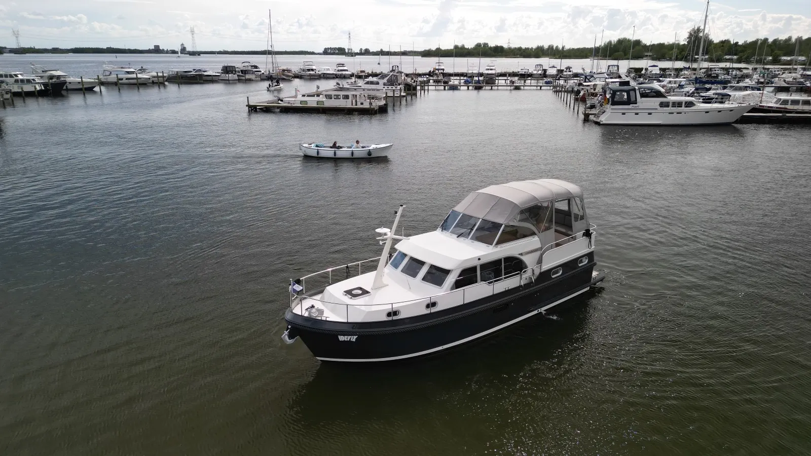 Linssen Grand Sturdy 35.0 AC Idefix — фотография яхты 12
