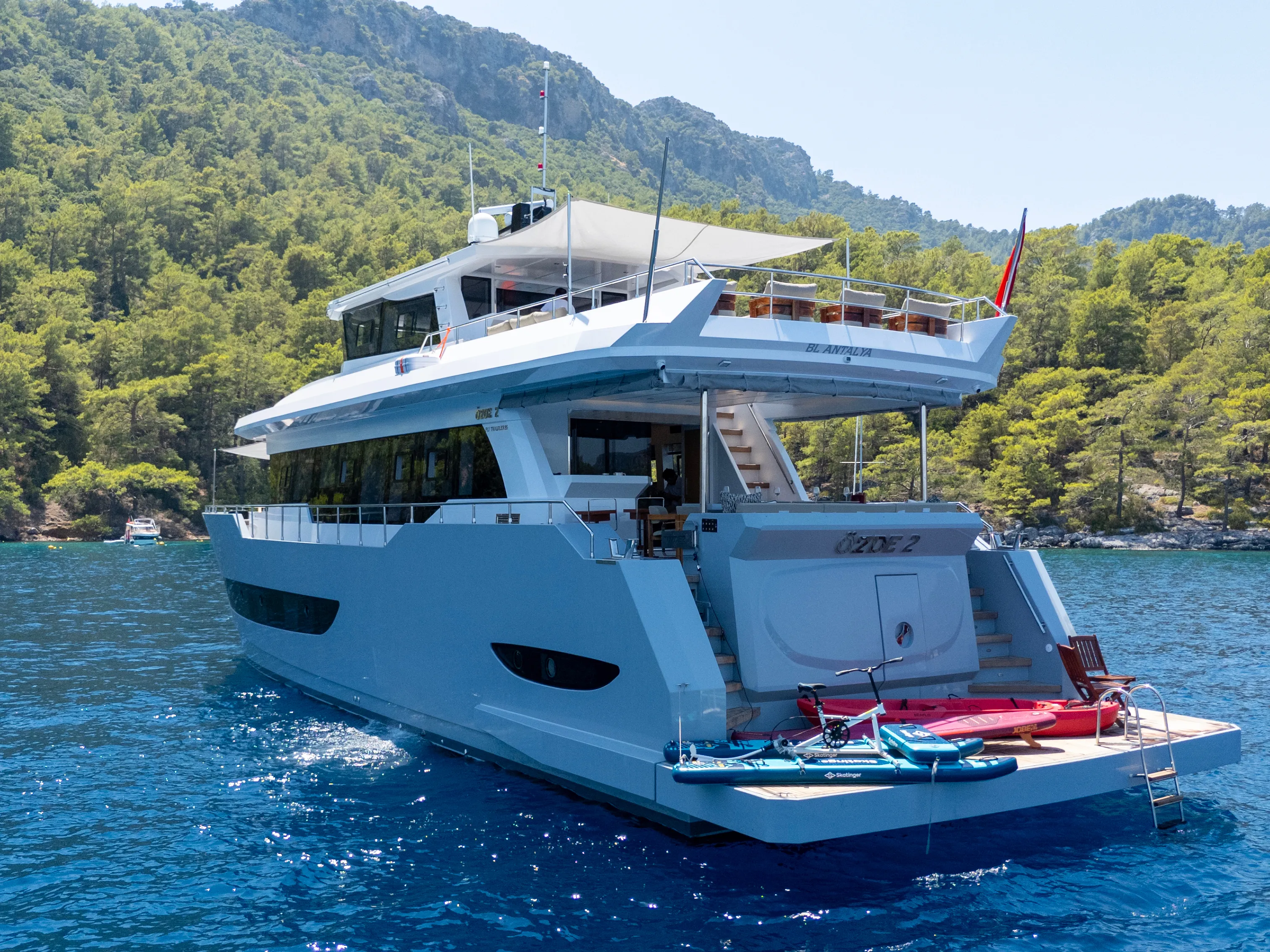 Motoryacht OZDE 2 — yacht photo 3