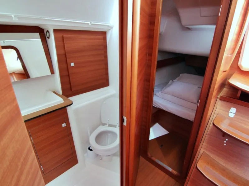 Dufour 382 Grand Large THELMA — jahtikuva 14
