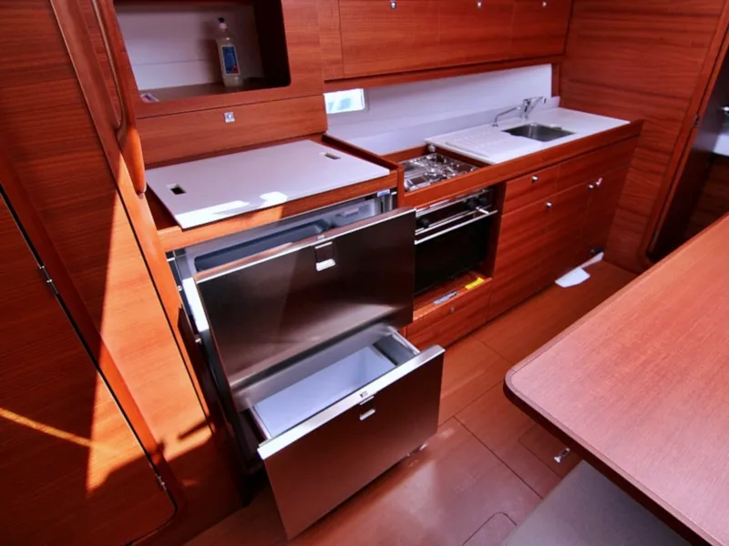 Dufour 382 Grand Large THELMA — jahtikuva 15