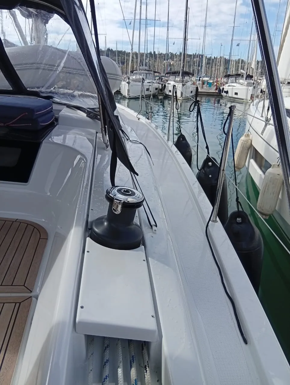 Hanse 418 Eleni — фотография яхты 8