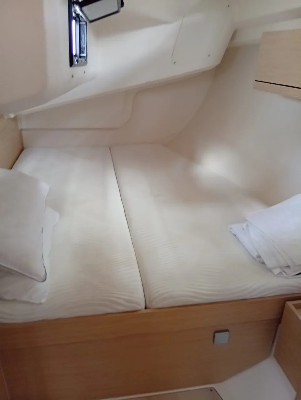 Hanse 418 Eleni — фотография яхты 18
