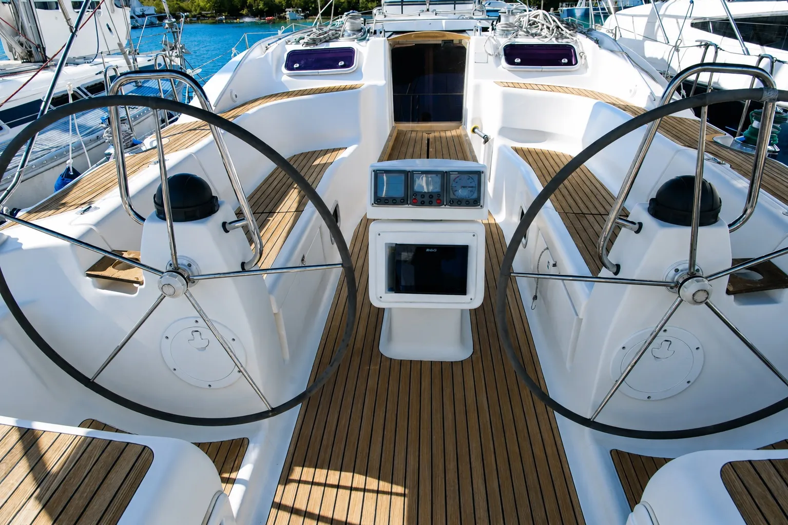 Bavaria Vision 50 Astra — yacht photo 4