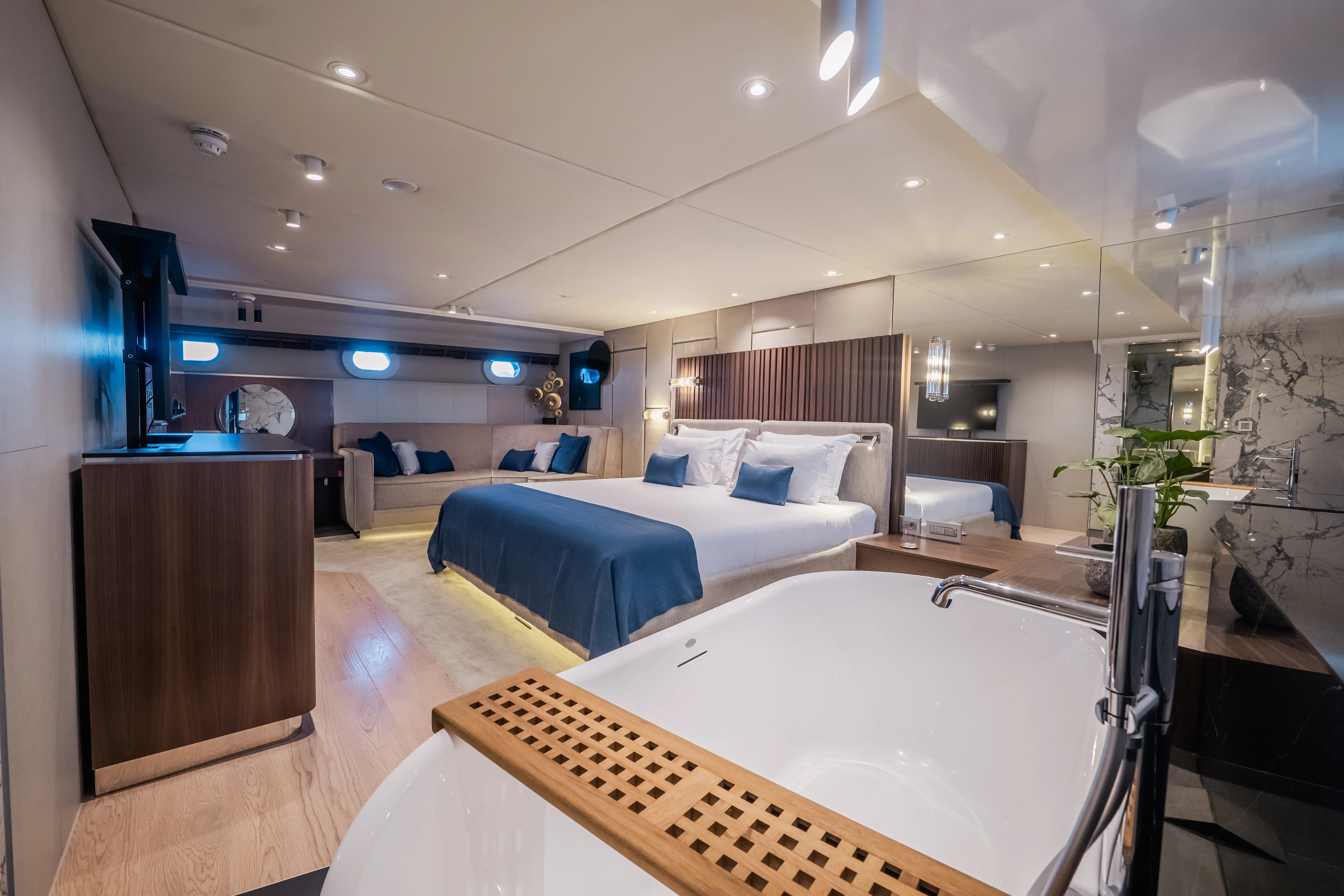 Luxury Sailing Yacht Clase Azul — jahtikuva 25