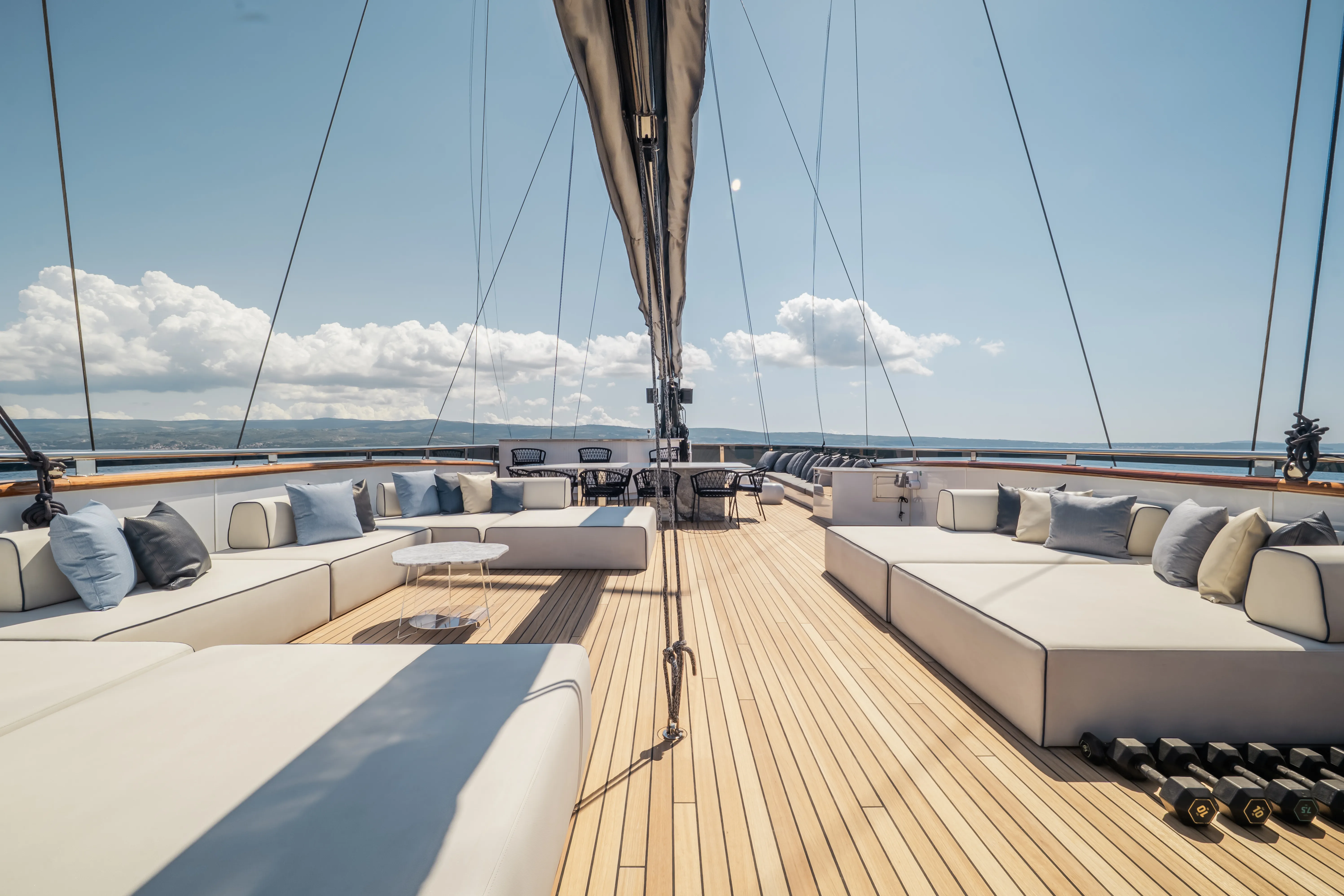 Luxury Sailing Yacht Scorpios — jahtikuva 25