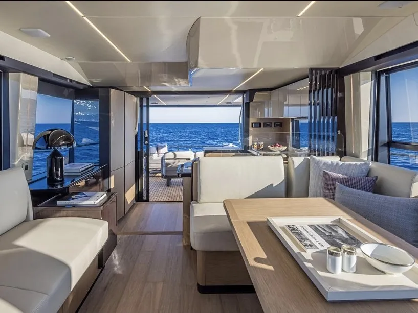 Absolute 58 Mani — yacht photo 8