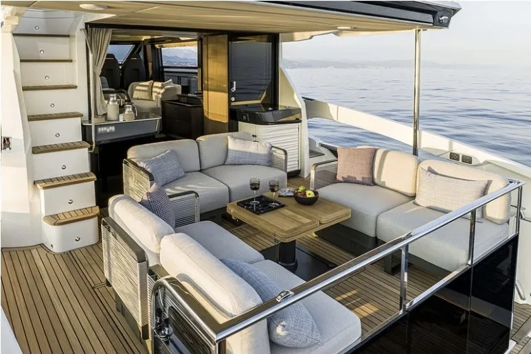 Absolute 58 Mani — yacht photo 14