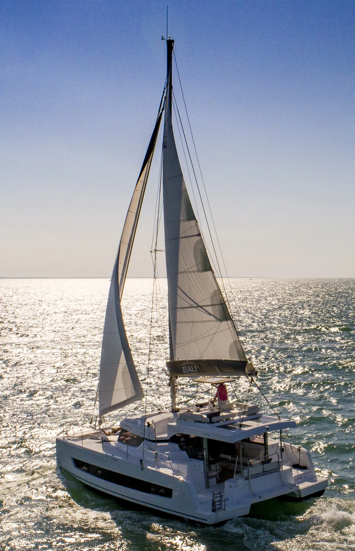 Bali Catspace Premium + — yacht photo 10