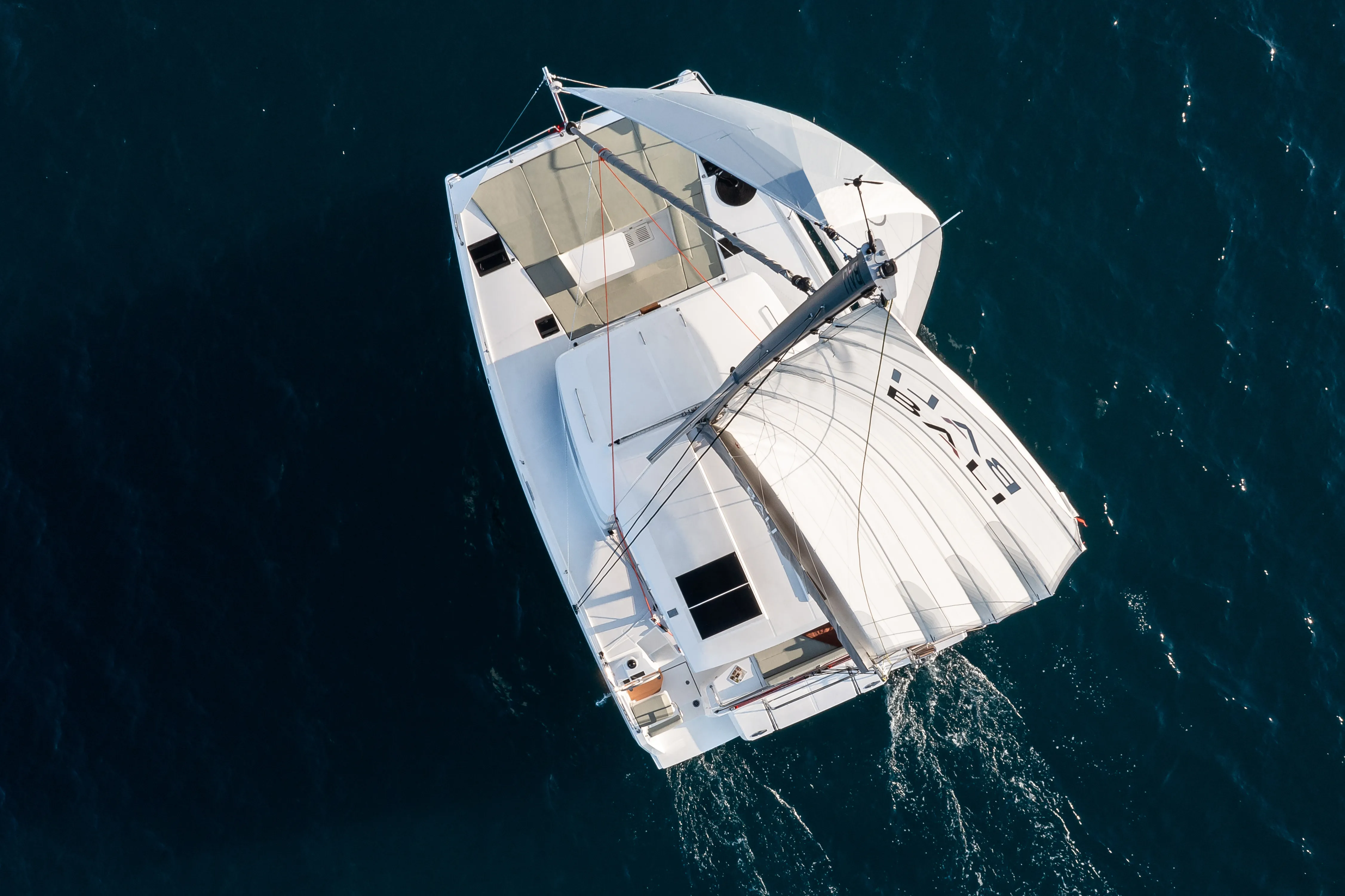 Bali Catsmart Premium + — yacht photo 8