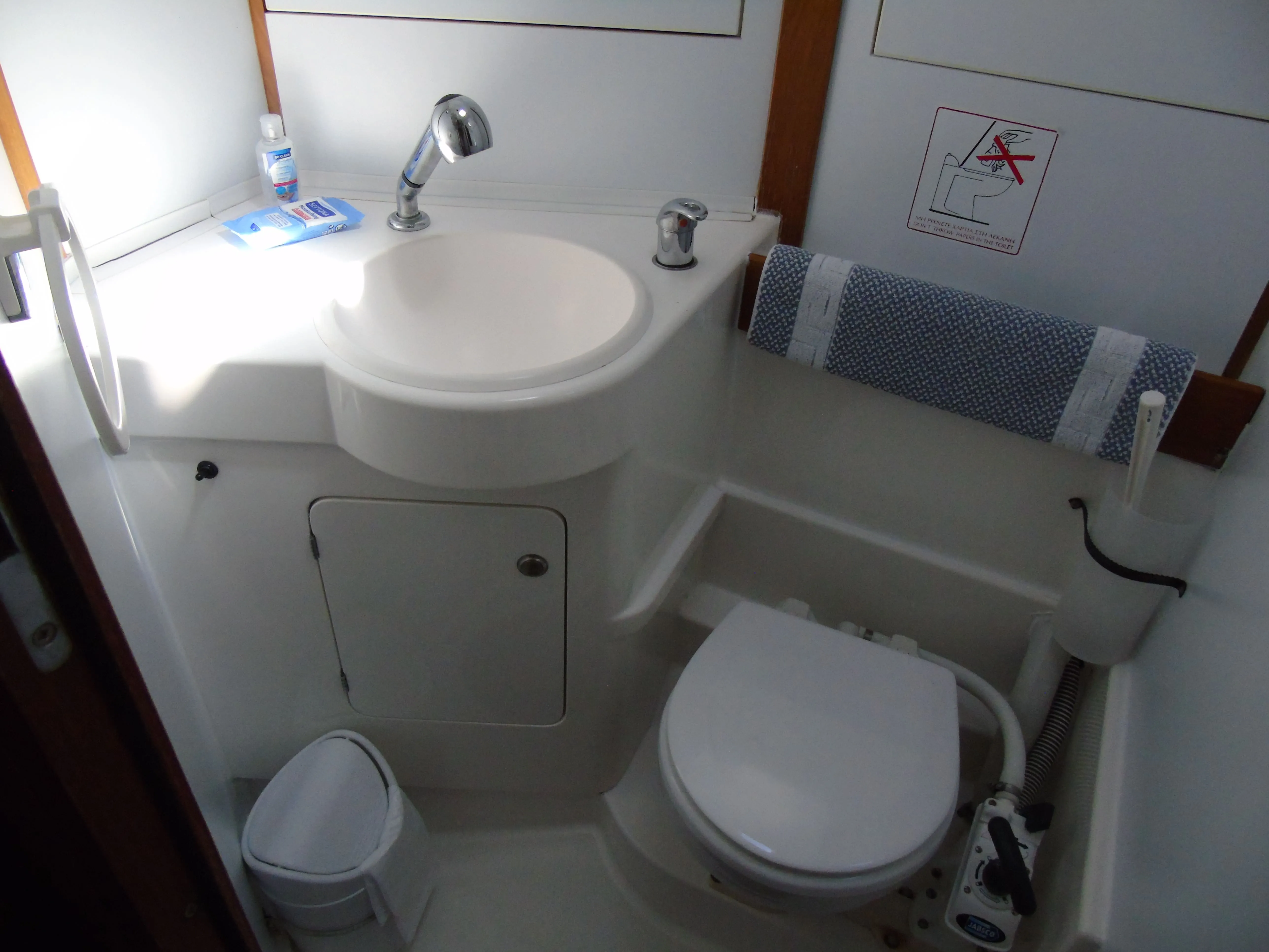 Sun Odyssey 37.1 Calma — fotografia jachty 2