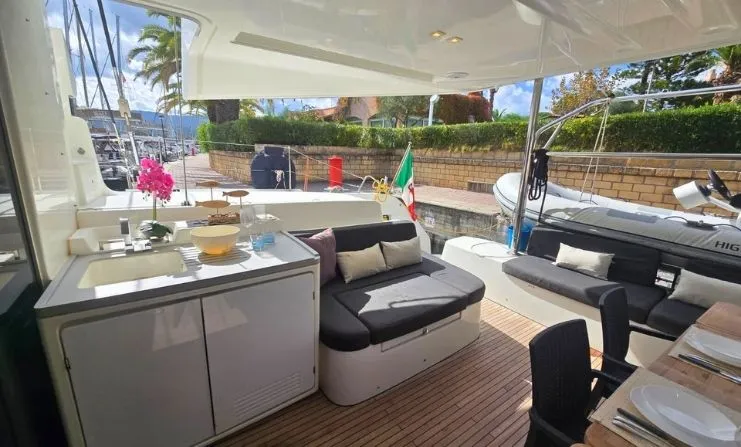 Lagoon 50 THOR — yacht photo 7