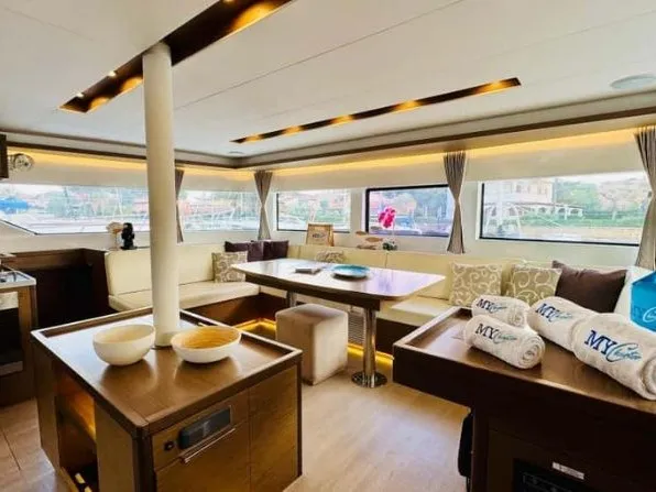 Lagoon 50 THOR — yacht photo 11