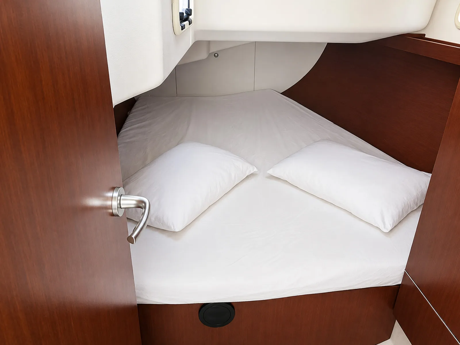 Hanse 385 Alkyoni — foto dello yacht n. 13