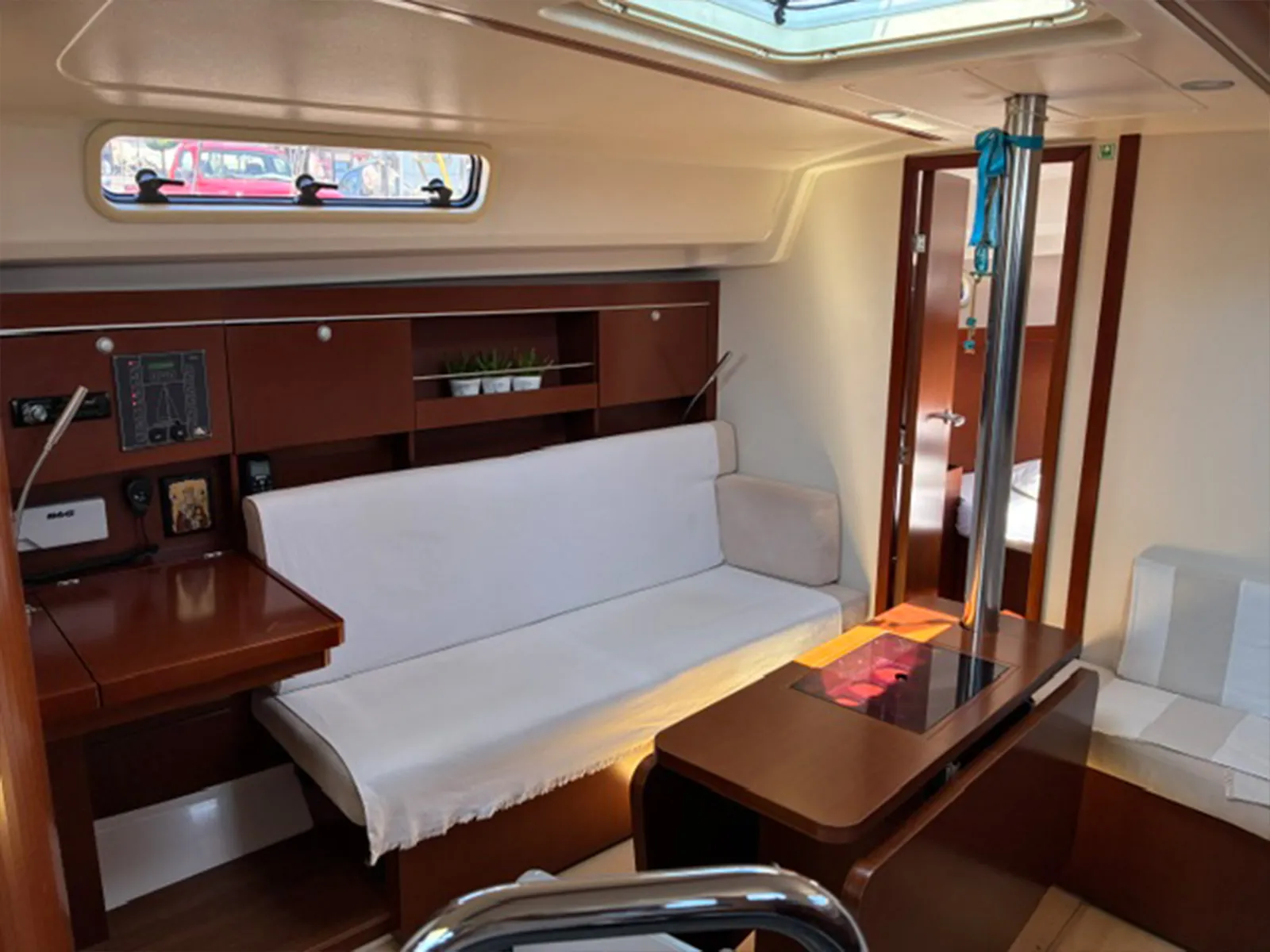 Hanse 385 Alkyoni — foto dello yacht n. 8