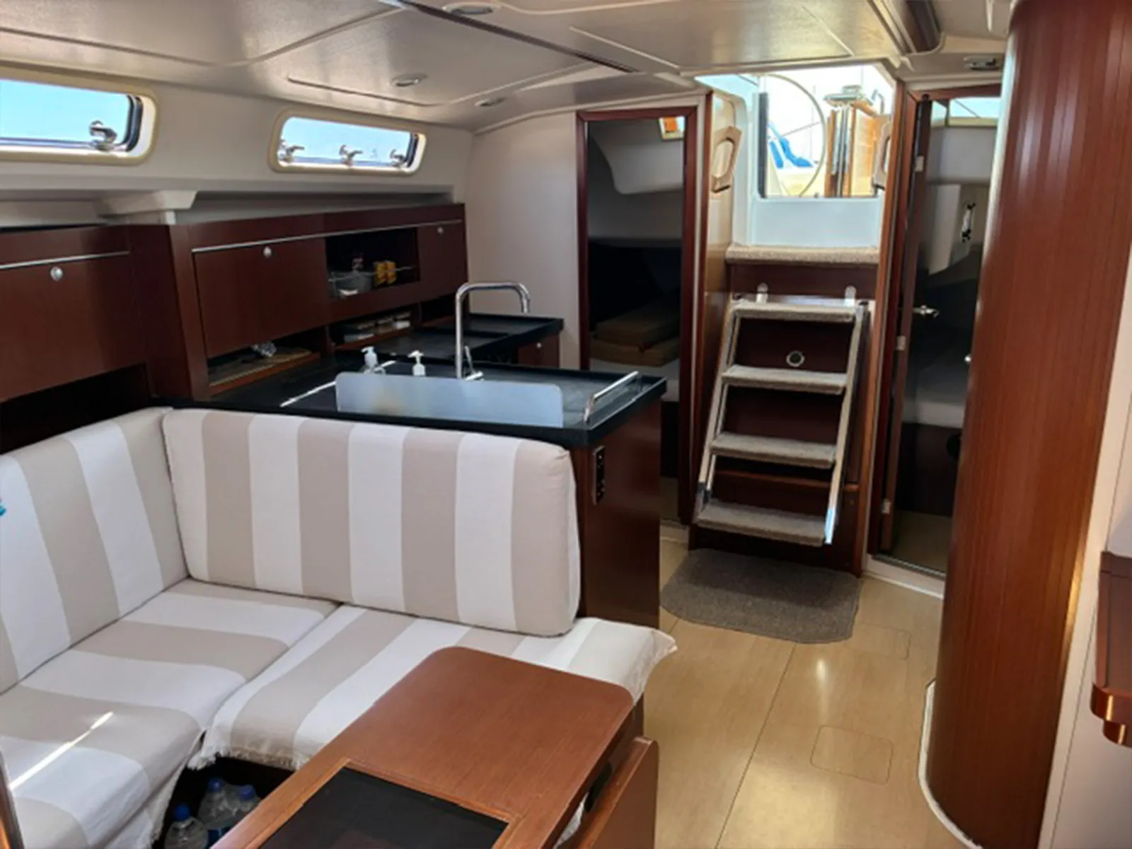 Hanse 385 Alkyoni — foto dello yacht n. 12