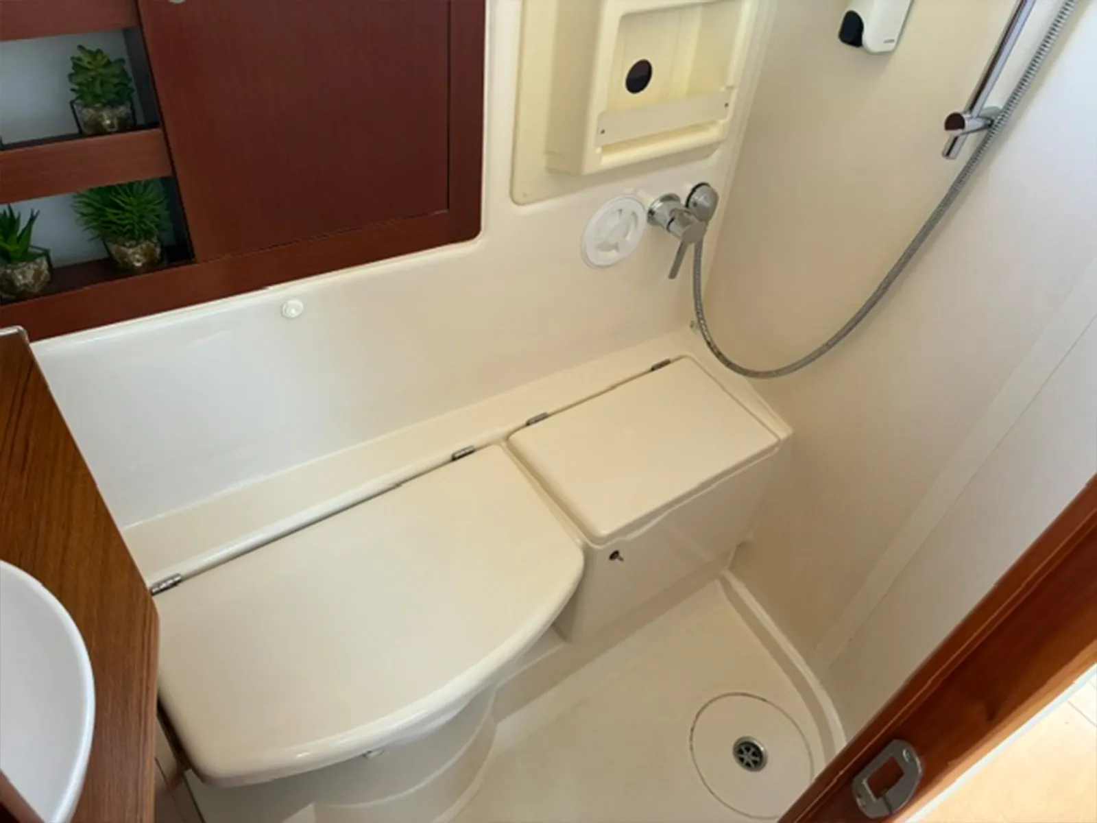 Hanse 385 Alkyoni — foto dello yacht n. 4
