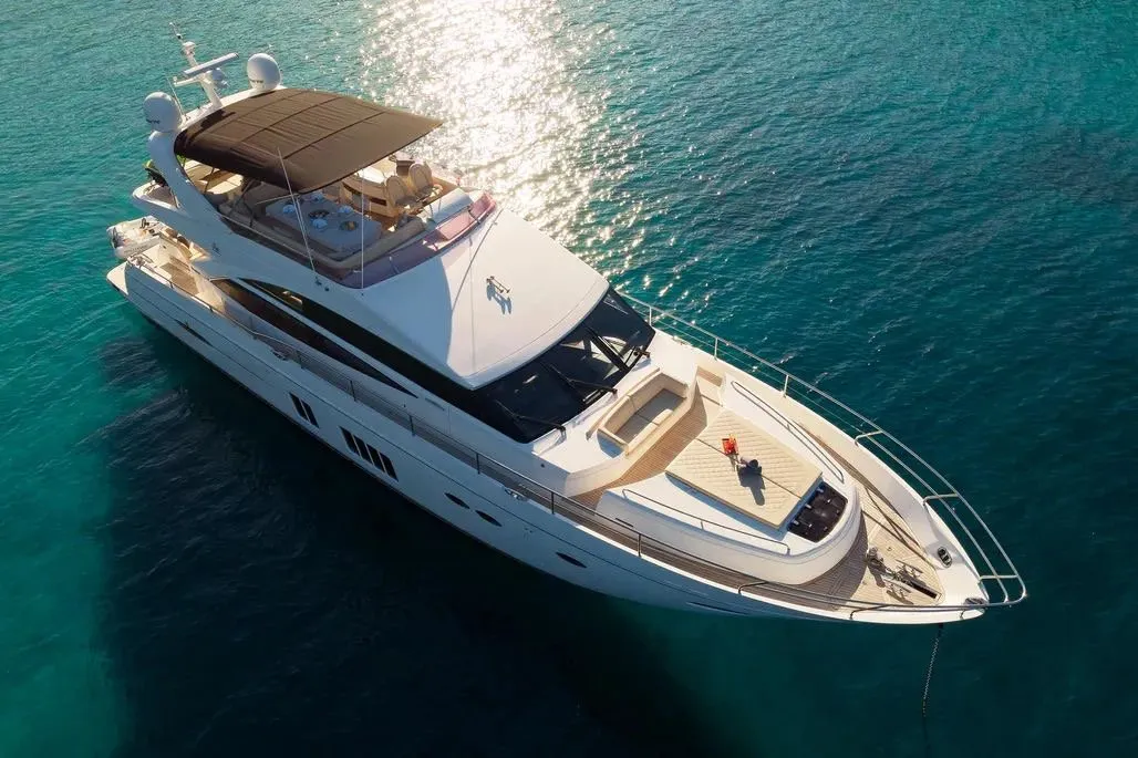 Princess 72 Fly Champion — yacht photo 43