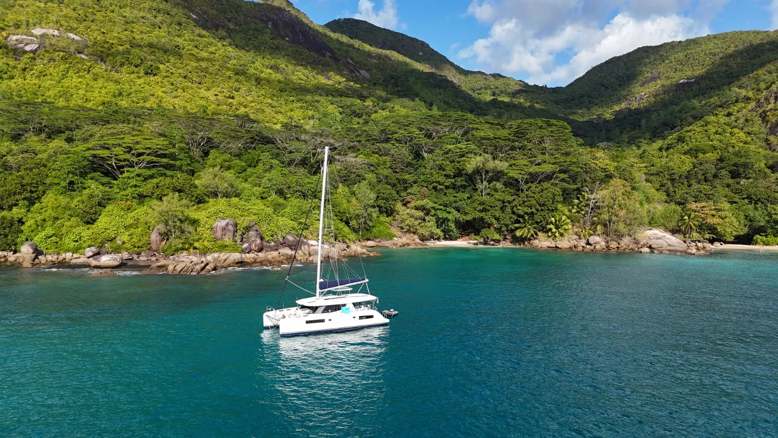Leopard 45 Premium — foto dello yacht n. 9