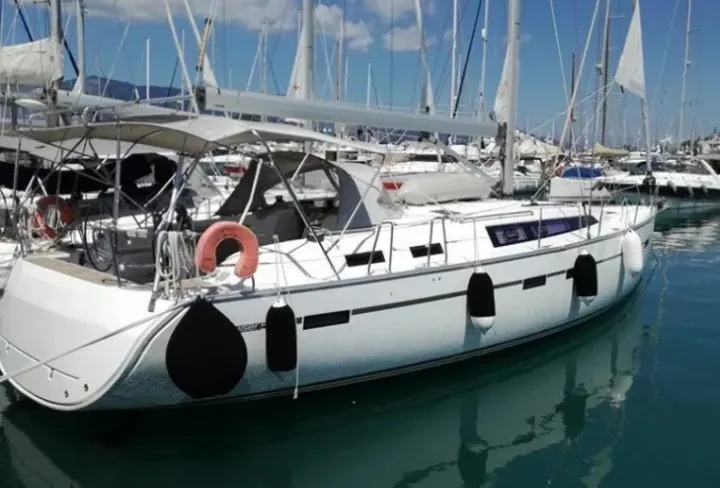 Bavaria Cruiser 51 Gin Tonic — yacht photo 6