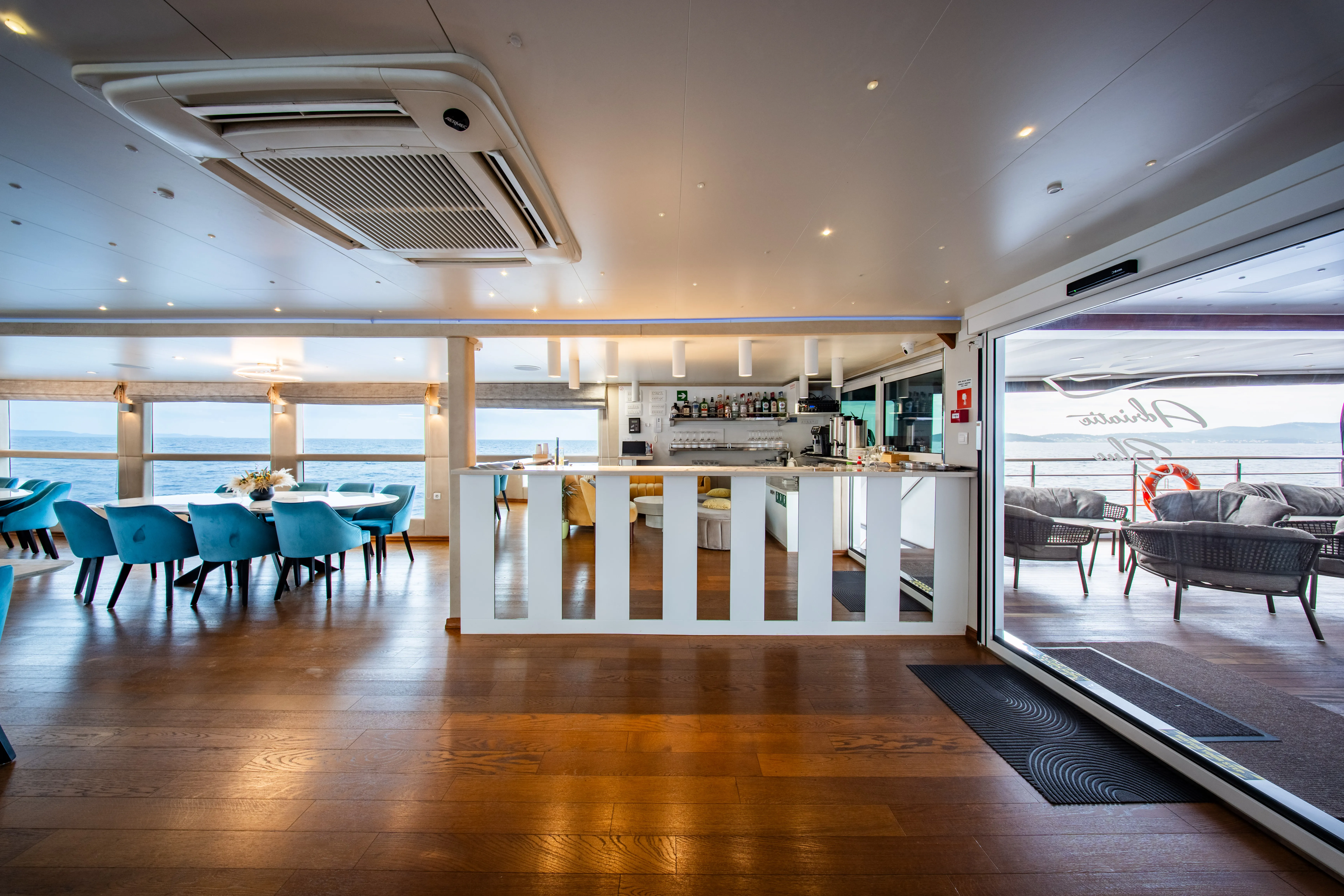 Luxury Motor Yacht Adriatic Blue — foto dello yacht n. 7