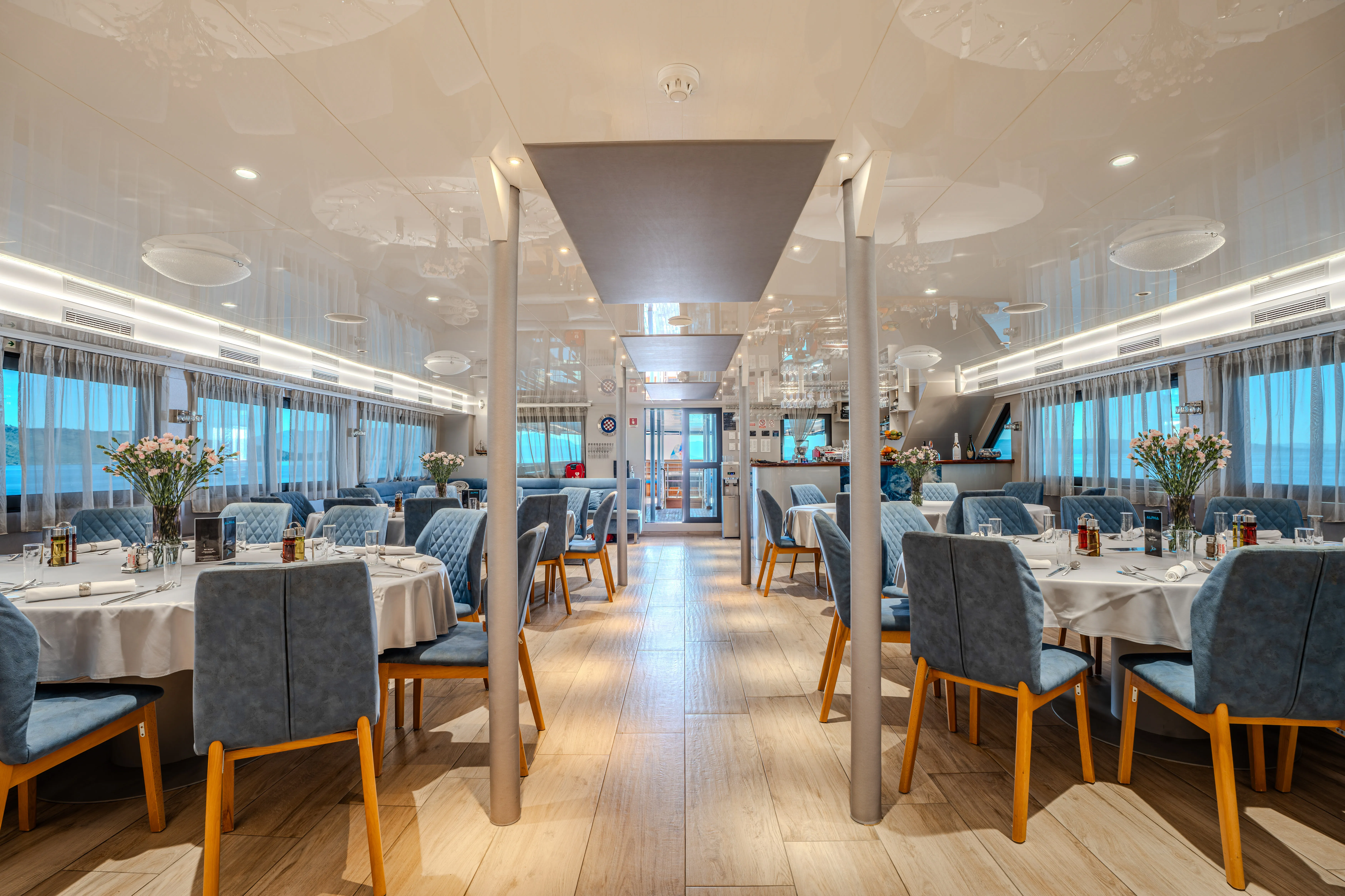 Luxury Motor Yacht Alpha — foto dello yacht n. 66