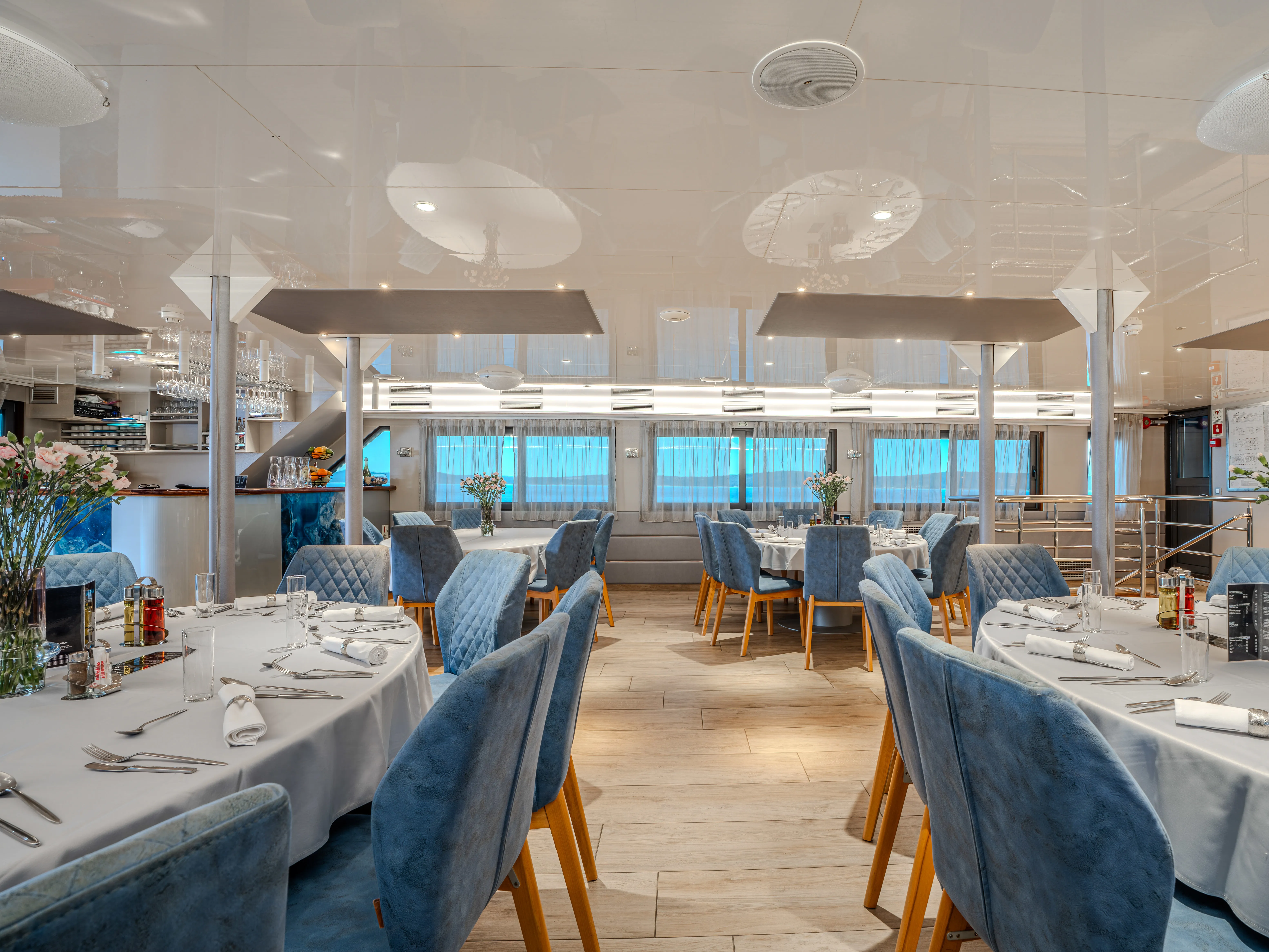 Luxury Motor Yacht Alpha — foto dello yacht n. 61