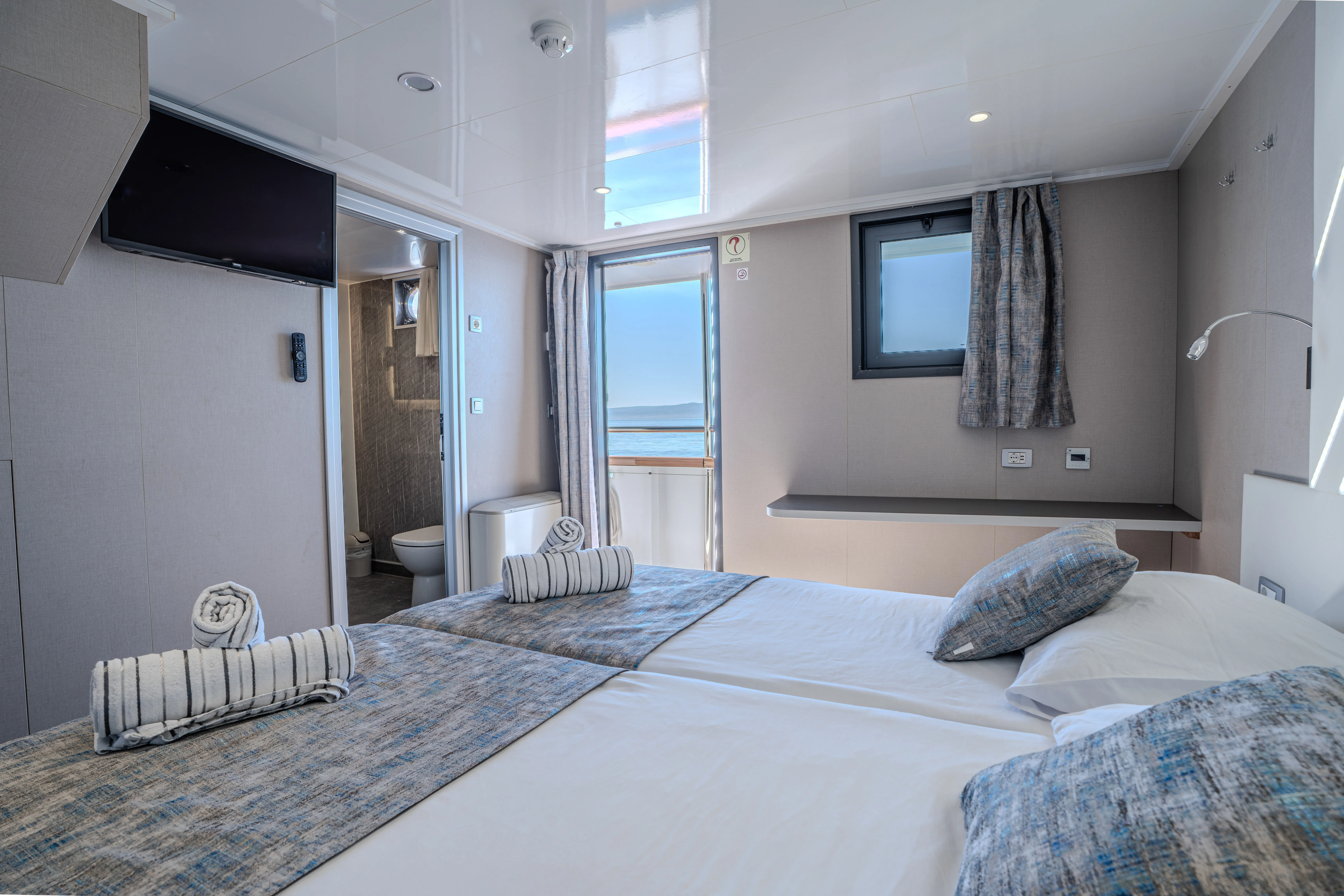 Luxury Motor Yacht Alpha — foto dello yacht n. 12