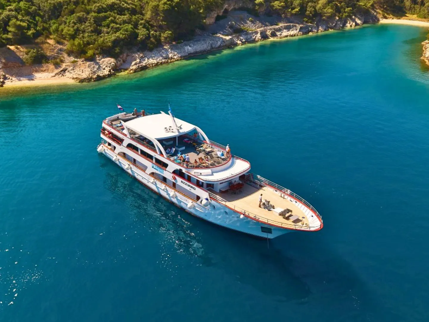 Luxury Motor Yacht Azzurro — foto dello yacht n. 1
