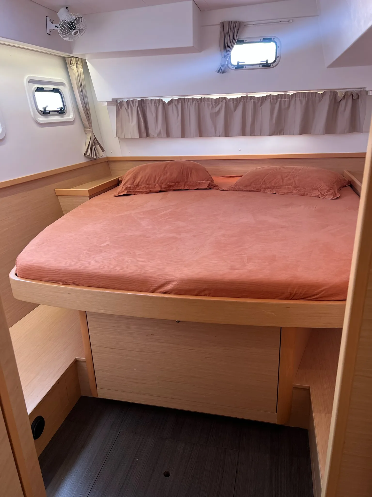 Lagoon 42 SUNSHINE — foto dello yacht n. 10