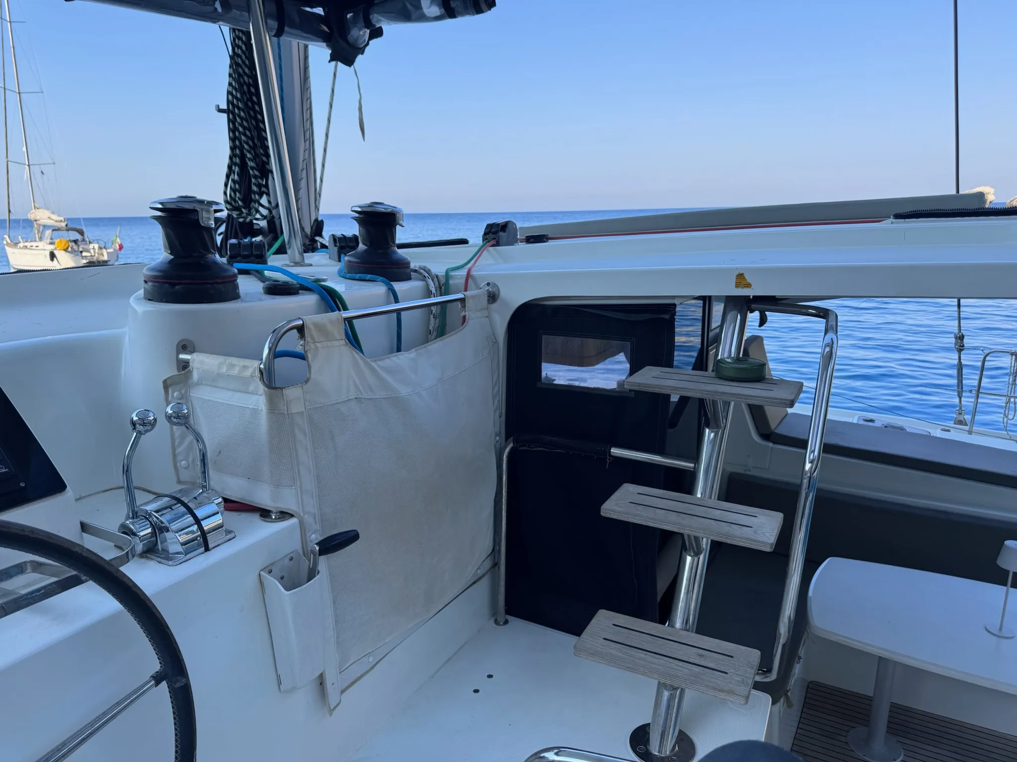 Lagoon 42 SUNSHINE — foto dello yacht n. 2
