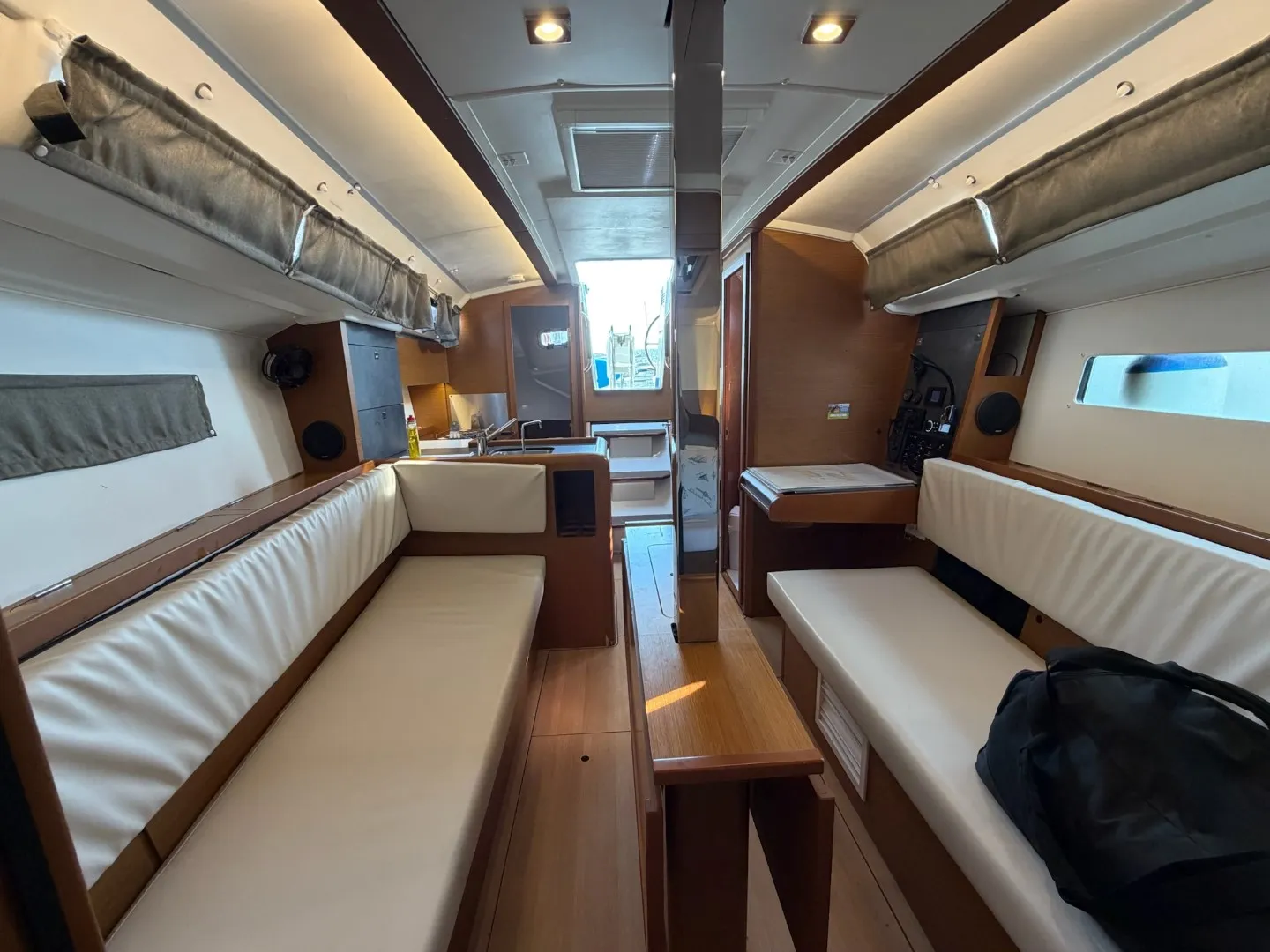 Sun Odyssey 349 NOVARA — foto dello yacht n. 8