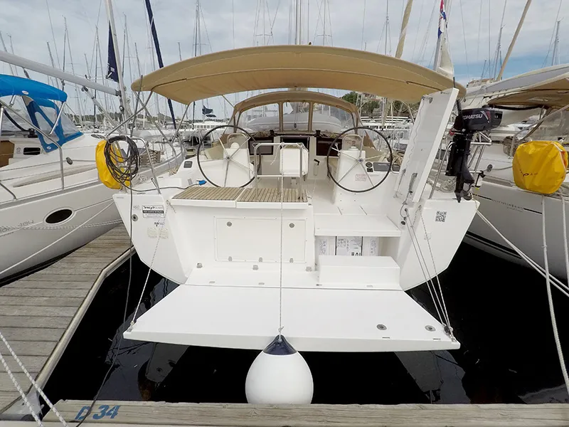Dufour 460 Grand Large Get Lucky — yacht photo 10