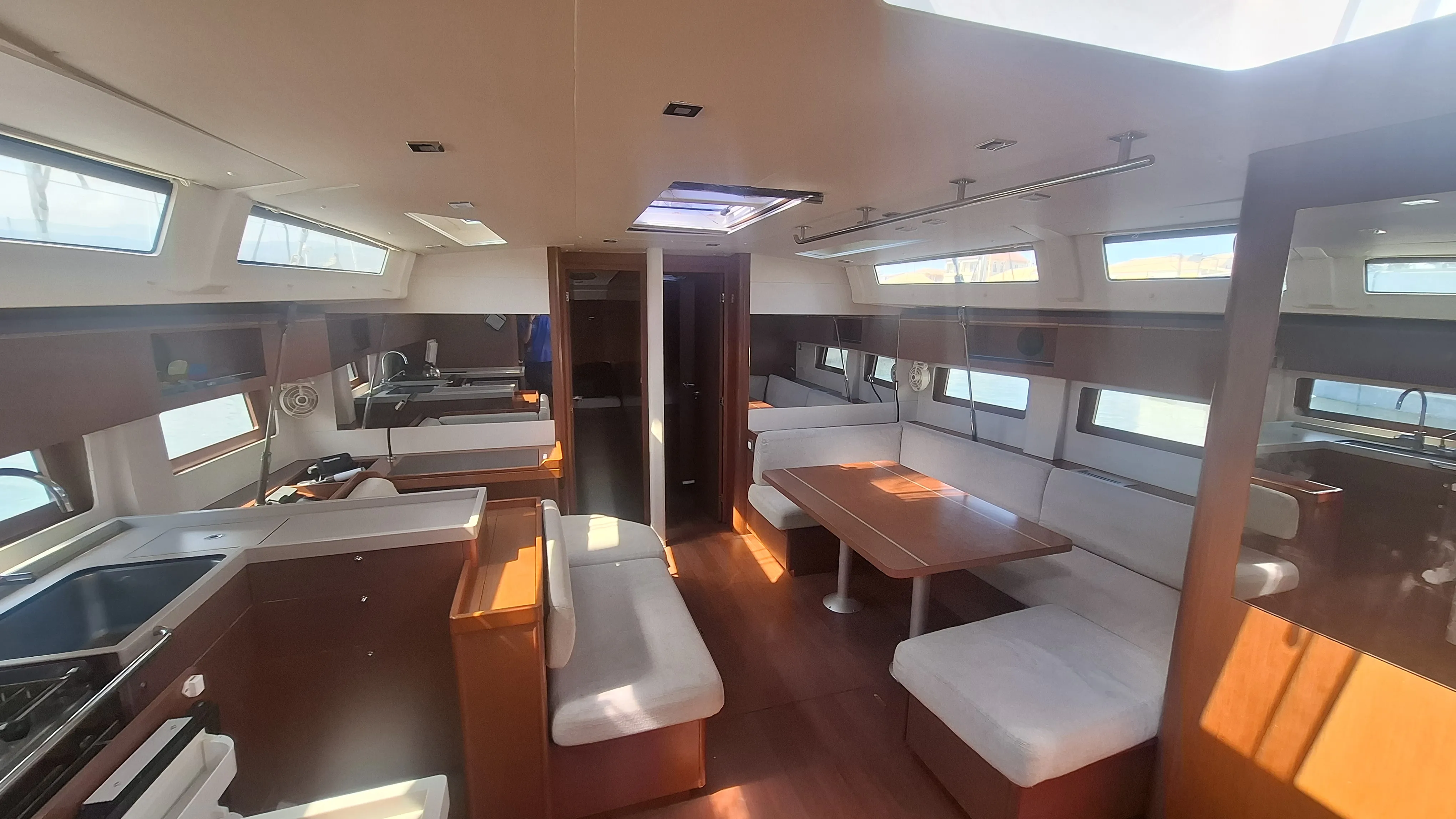 Oceanis 51.1 Bolero — foto dello yacht n. 28