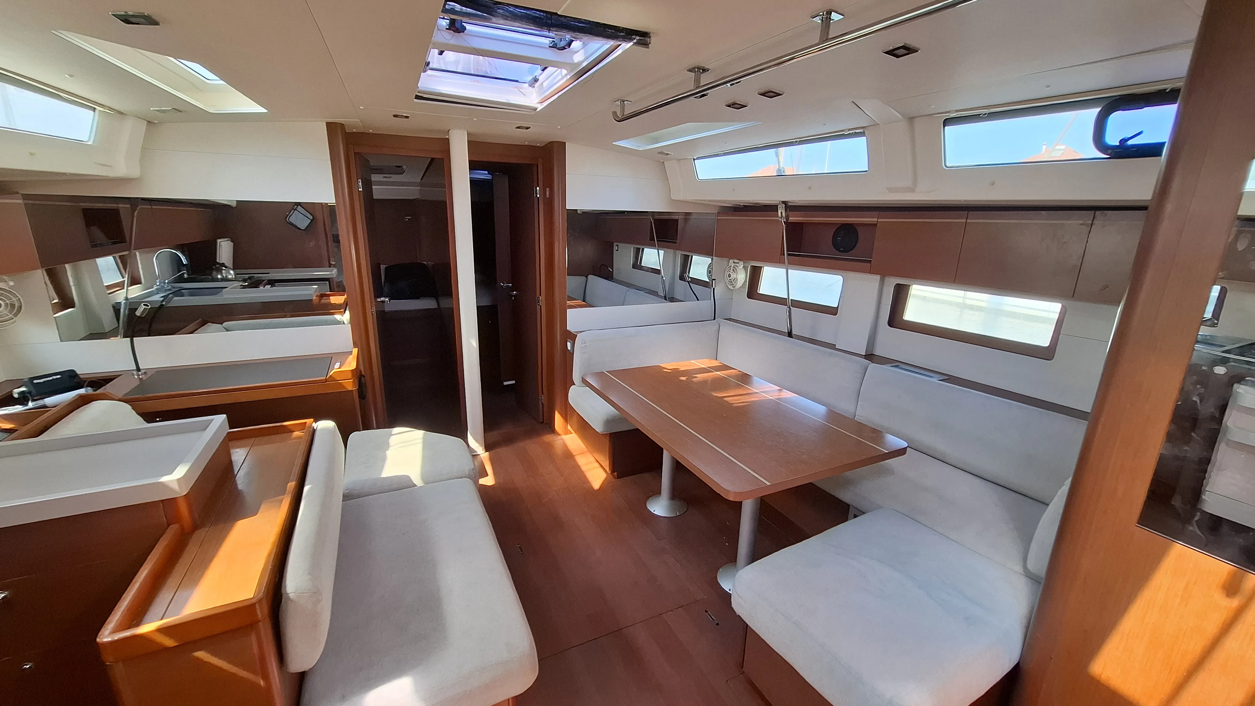 Oceanis 51.1 Bolero — foto dello yacht n. 12