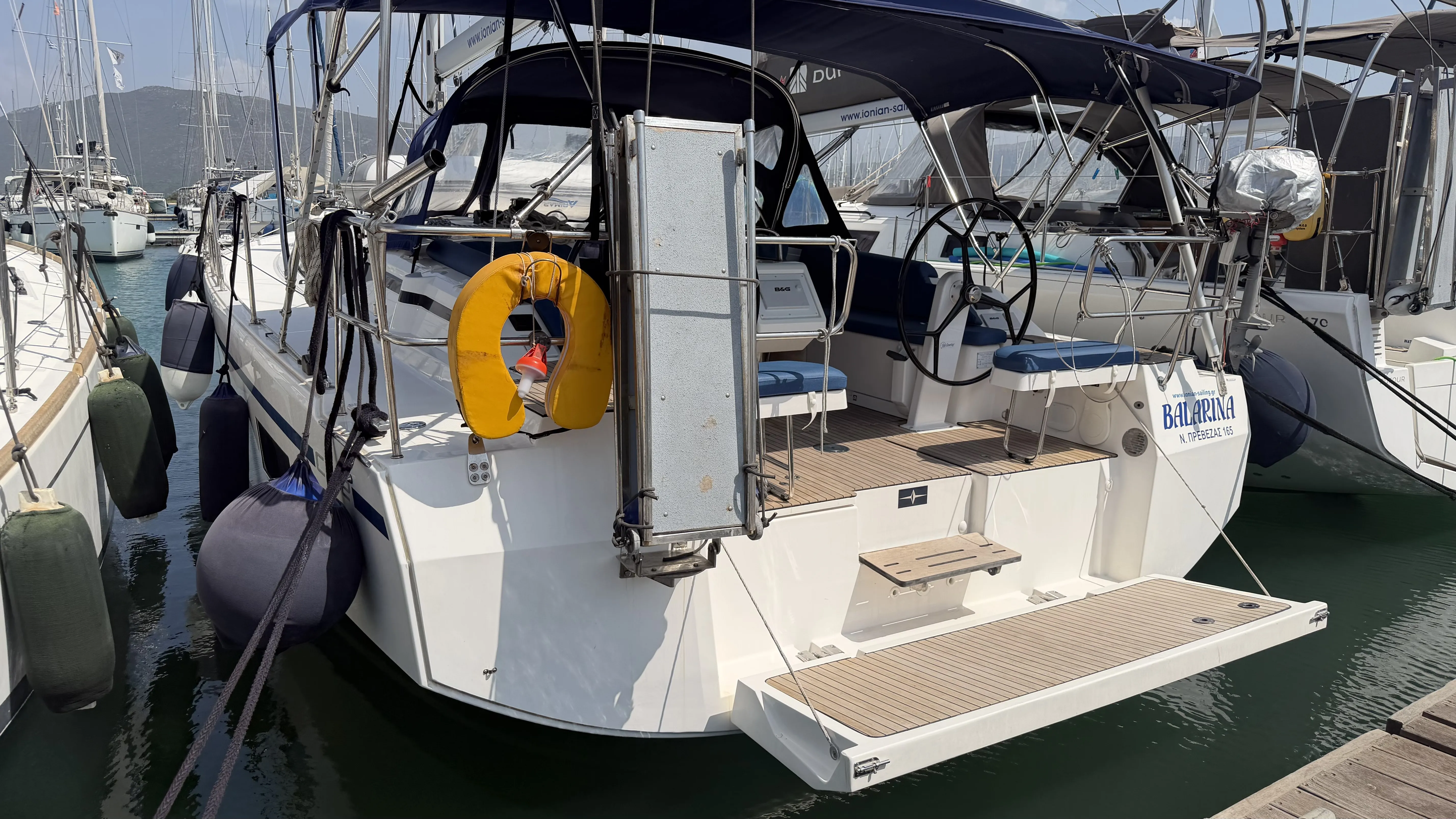 Bavaria C42 Balarina — jahtikuva 7