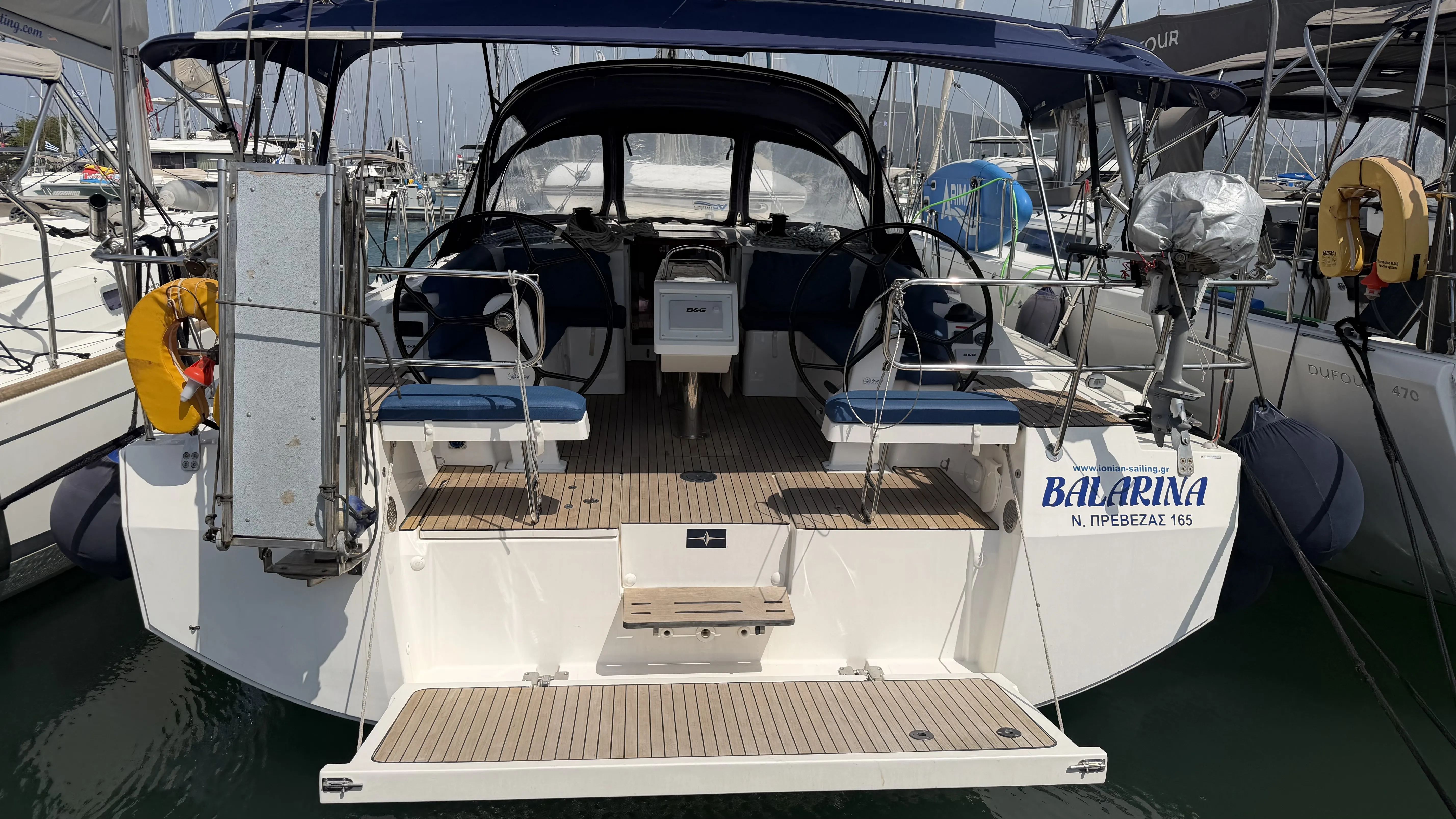 Bavaria C42 Balarina — jahtikuva 1