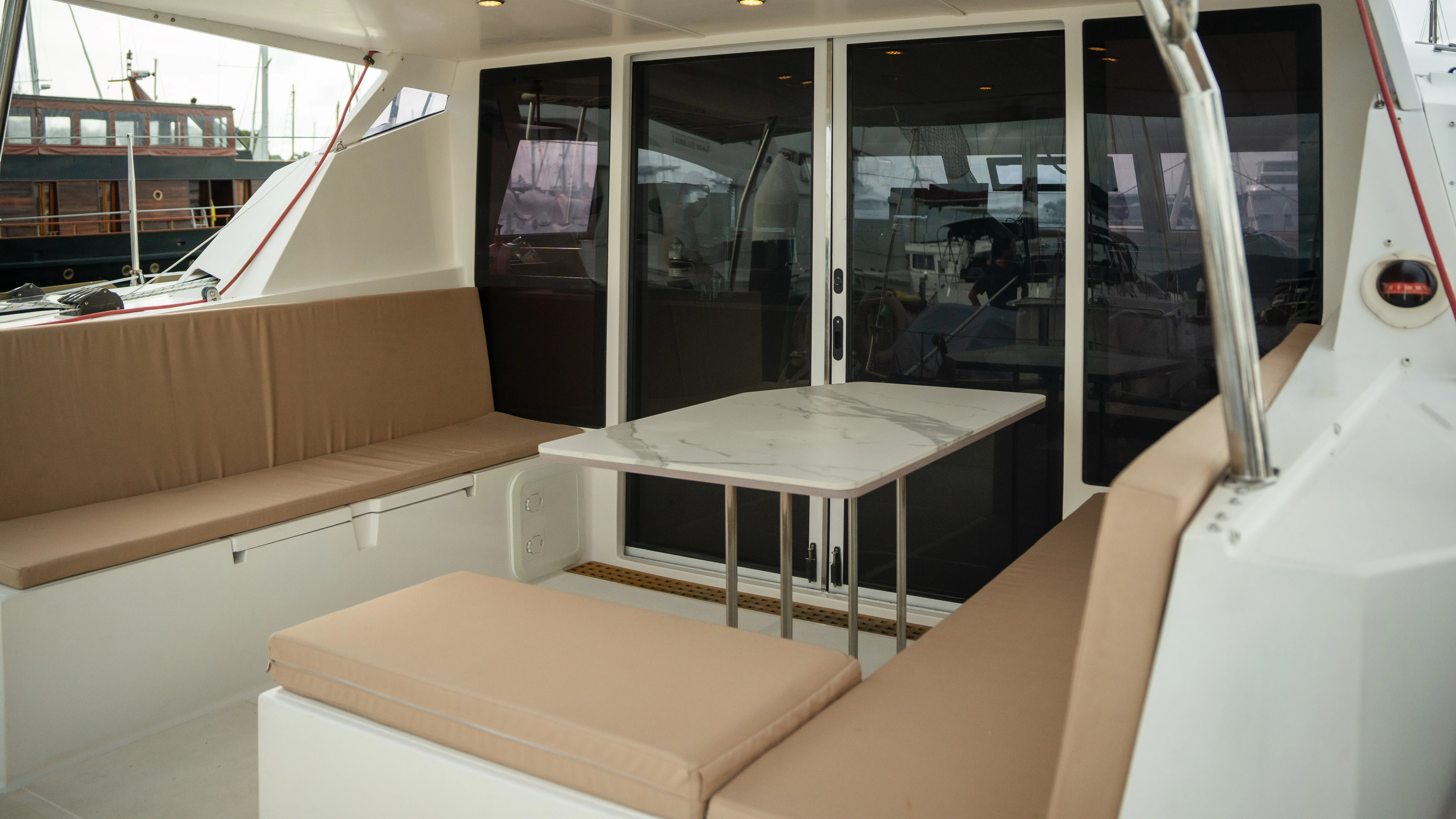 Comet 37 Andaman Discovery — foto dello yacht n. 17