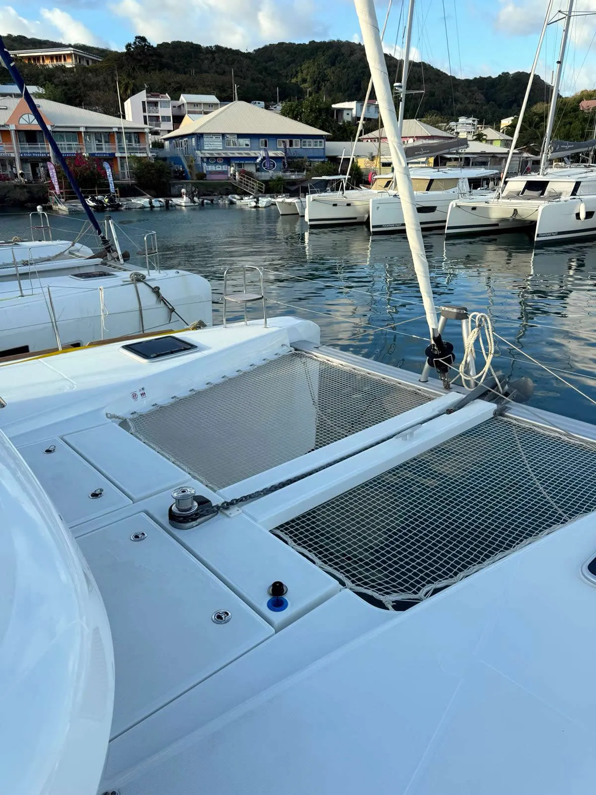 Lagoon 40 TI BO III — фотография яхты 6