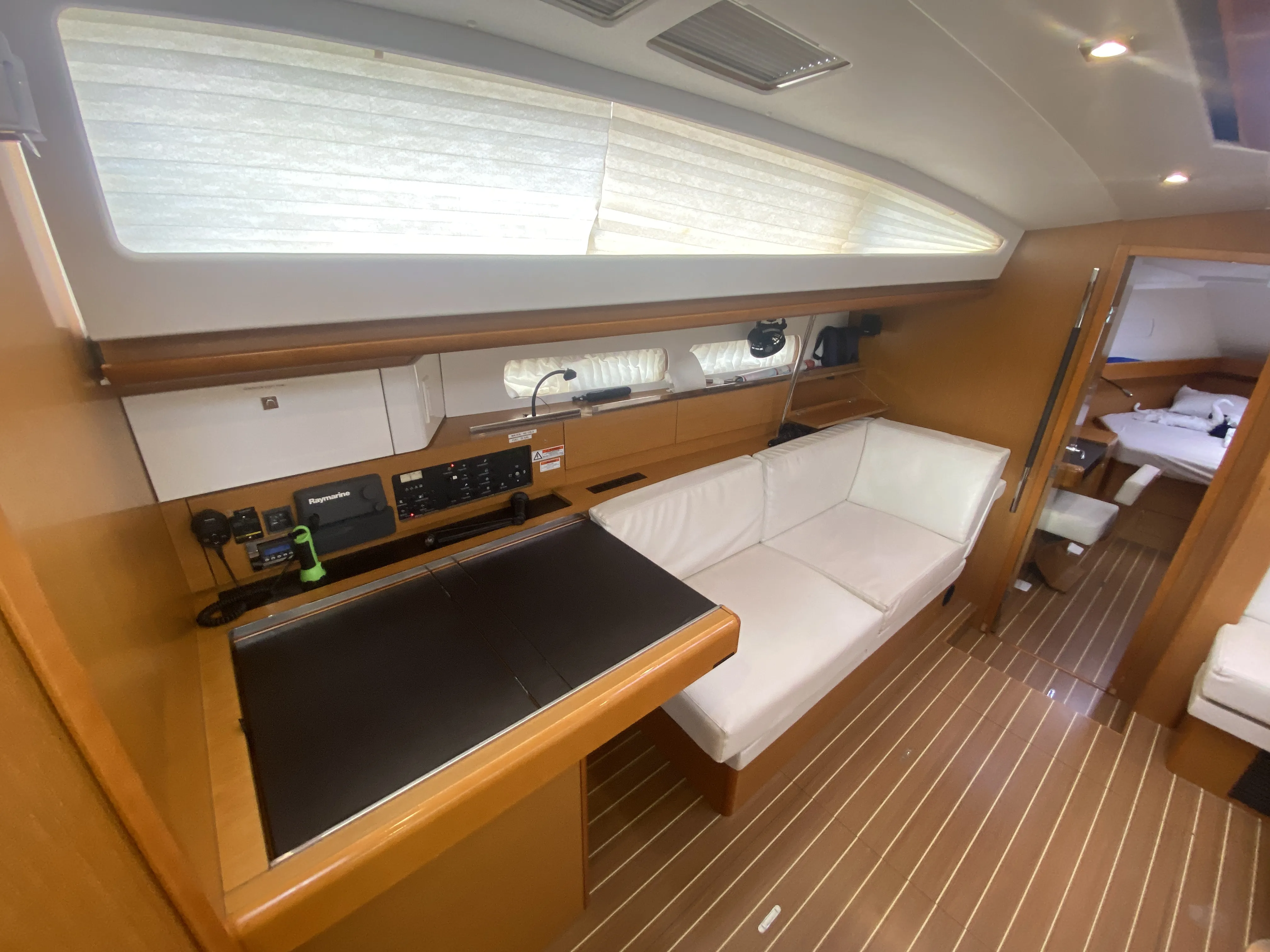 Sun Odyssey 45DS Good Decision — photo du yacht n° 10