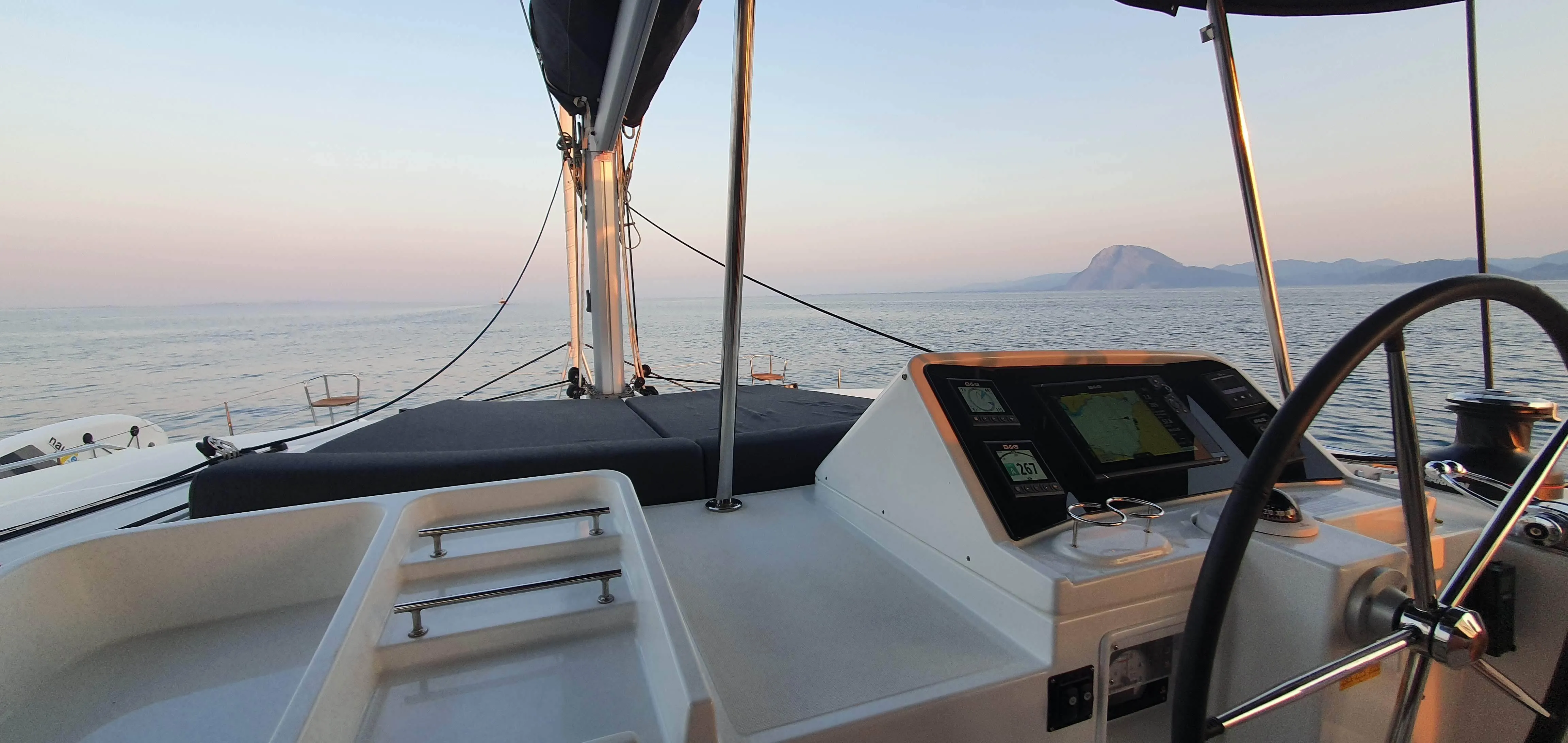 Lagoon 450 Fly Evi — jahifoto 5