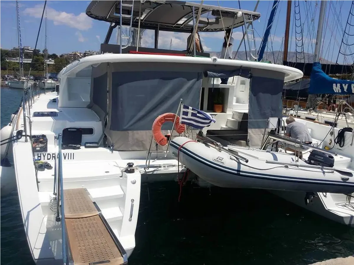 Lagoon 450 Fly Hydra VIII — foto dello yacht n. 1