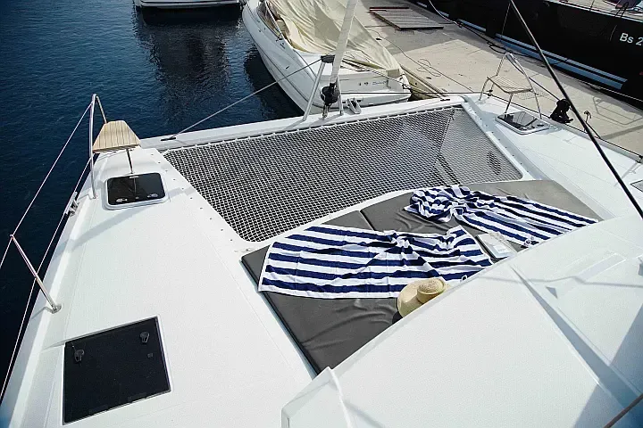 Isla 40 Anasa — foto dello yacht n. 24