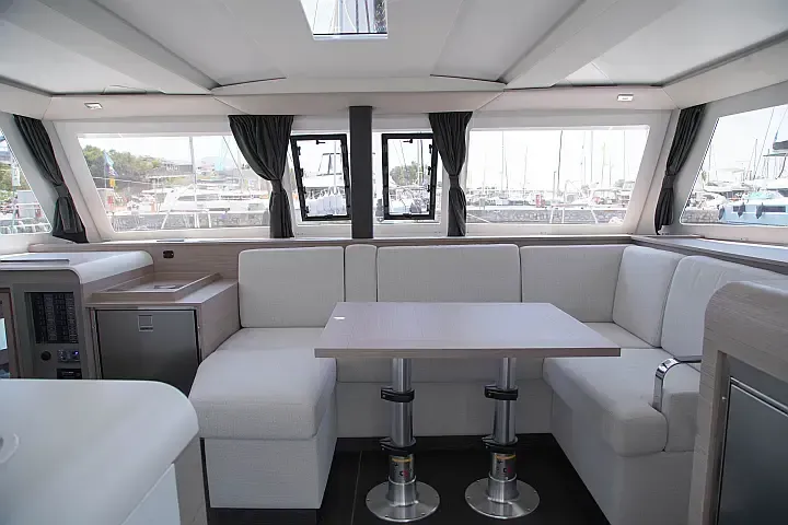 Isla 40 Anasa — foto dello yacht n. 34