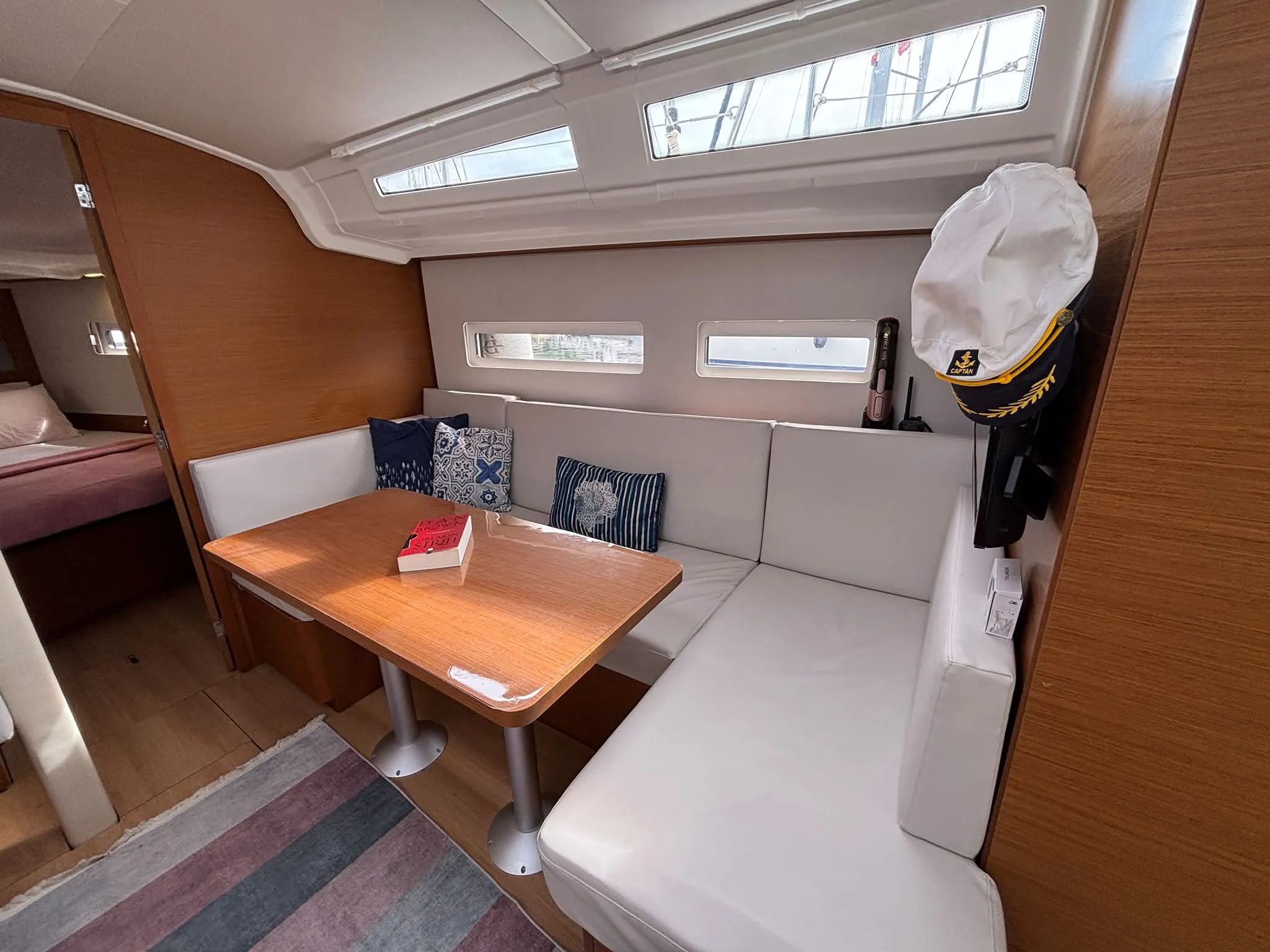 Sun Odyssey 410 Comfort — fotografie jachty 3