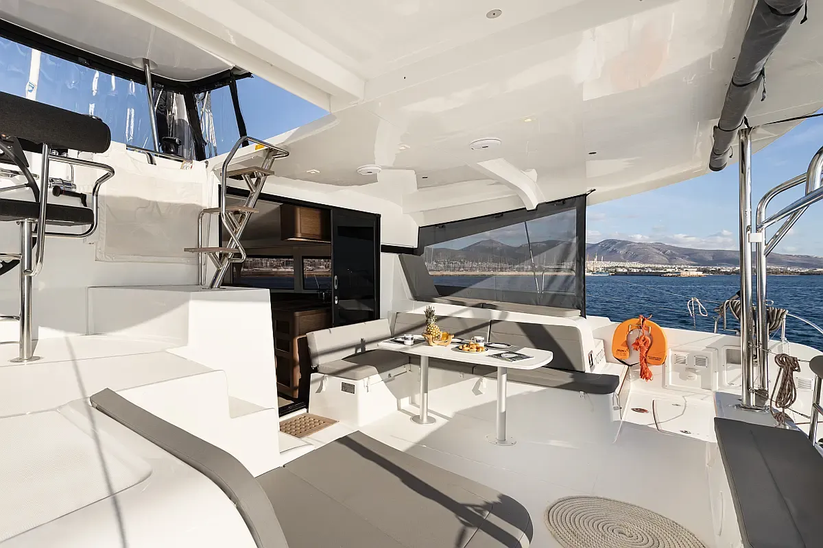 Lagoon 42 Notorious — jahifoto 13