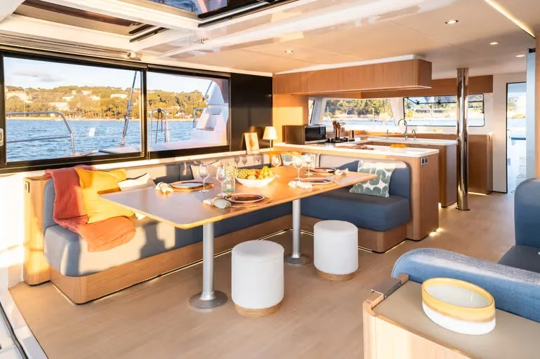 Bali 5.2 GIORGOS — foto dello yacht n. 6